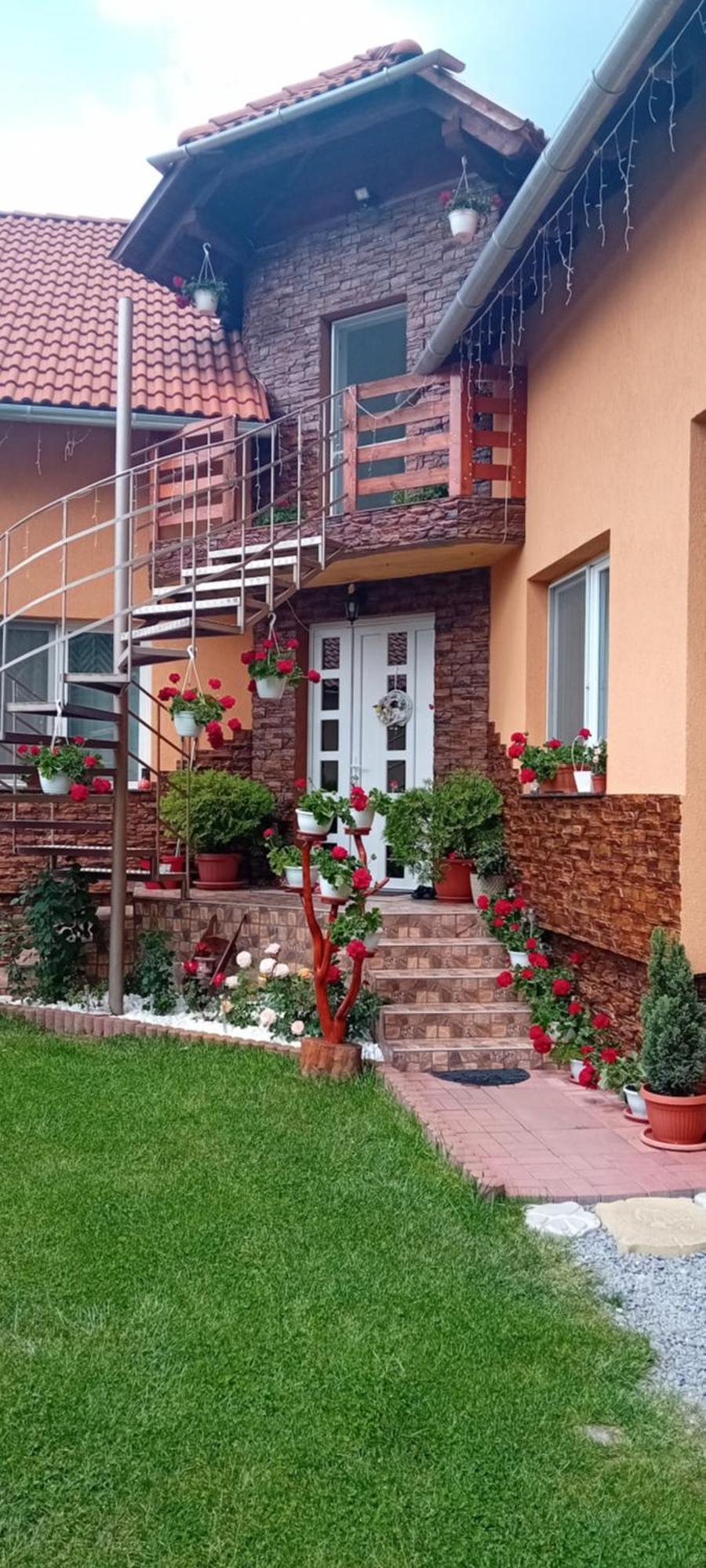 Casa De Oaspeti Cristian Praid Exteriör bild